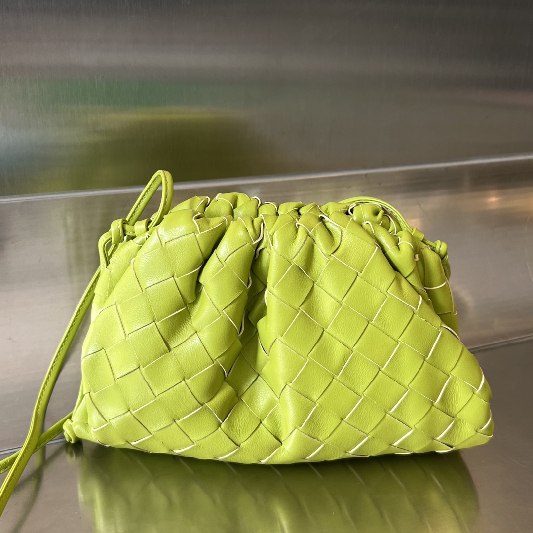 Mini Pouch Intrecciato Leather Clutch Lemon